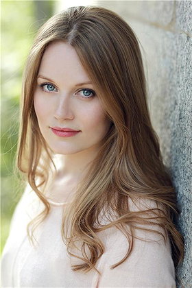 Cara Theobold