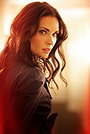 Laura Mennell