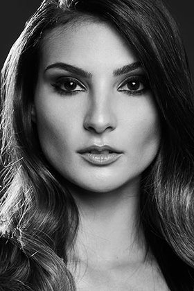 Maria Julia Vieira