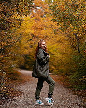 Oksana Butovskaya pictures and photos