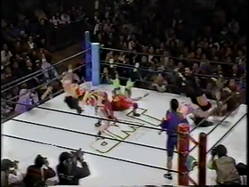 Chigusa Nagayo, Devil Masami & Dynamite Kansai vs. Cutie Suzuki, Mayumi Ozaki & Plum Mariko