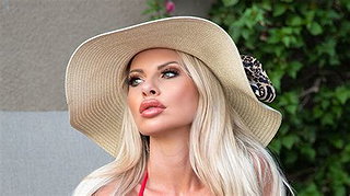 Lynnie Marie pictures and photos