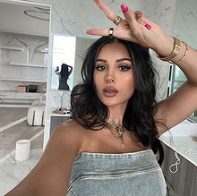 Alia Shelesh pictures and photos