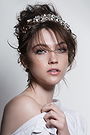 Violett Beane