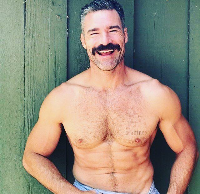 Charles Dera
