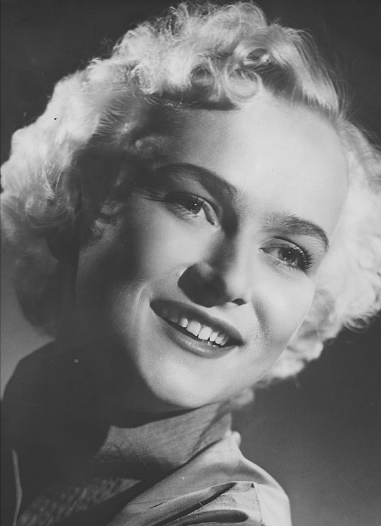Elina Pohjanpää