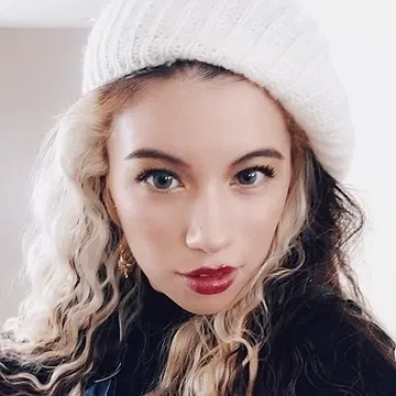 Nicole "Coley" M.