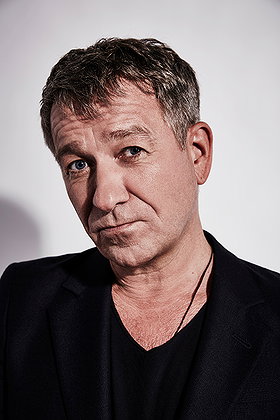 Sean Pertwee