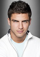 Maxi Iglesias