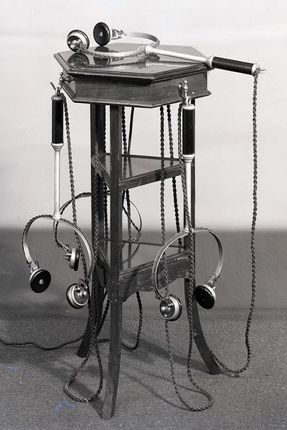 Electrophone