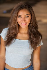 Lauren Richards pictures and photos