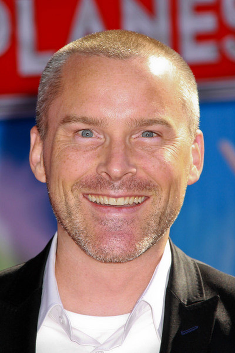 roger craig smith height