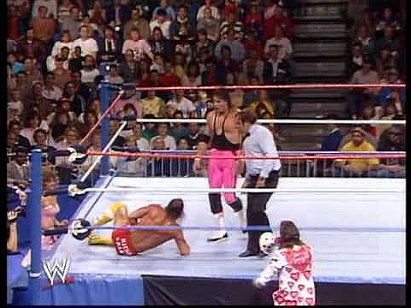 Randy Savage vs. Bret Hart (WWF, SNMN 11/28/87)