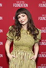Milana Vayntrub