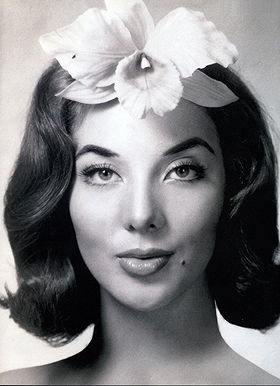 Lorena Velázquez Lorena Velázquez
