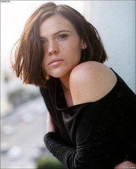 Clea DuVall