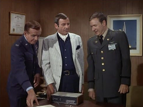 I Dream of Jeannie S3.E7 - Everybody's a Movie Star