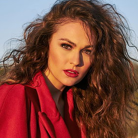 Sophie Skelton