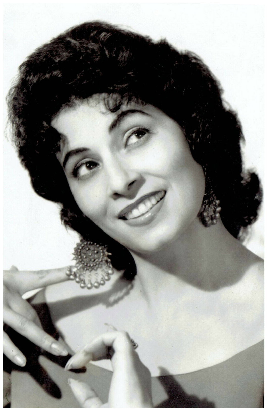 Shoshana Damari