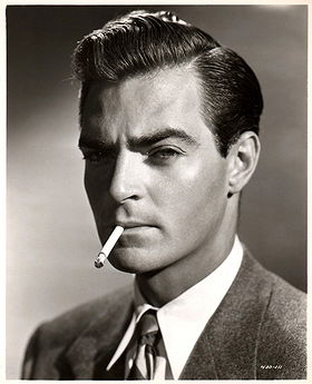 Gar Moore