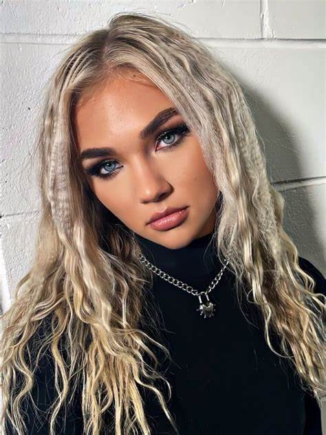 Julia Hart