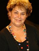 Claudia Mello