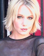 Beverly Lynne pictures and photos