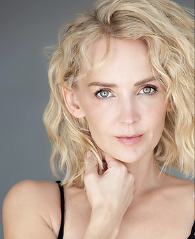 Adrienne Hartvigsen