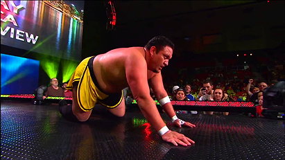 Samoa Joe vs. Chris Sabin (TNA, 10/17/13)