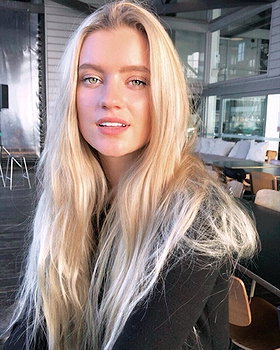 Mia Healey