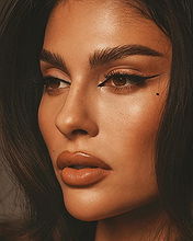 Amanda Trivizas pictures and photos