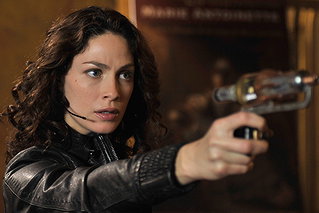 Joanne Kelly pictures and photos