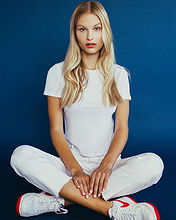 Izzy Gonzales pictures and photos