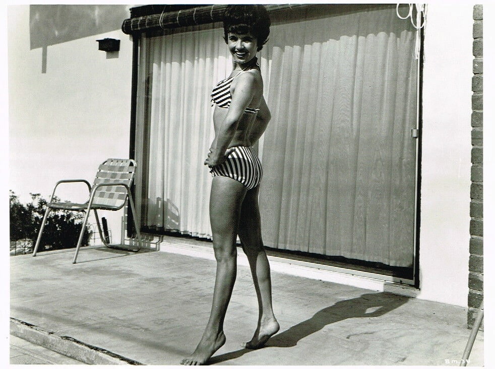 Elaine DuPont