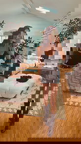 Paige Woolen pictures and photos