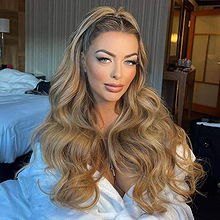 Amanda Saccomanno pictures and photos