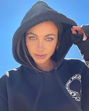 Nina Matos pictures and photos