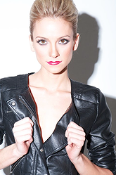 Nikki BreAnne Wells pictures and photos