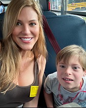 Valerie Daugherty pictures and photos