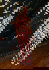 Hannah Cheramy pictures and photos