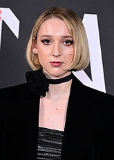 Maisie Ayres pictures and photos