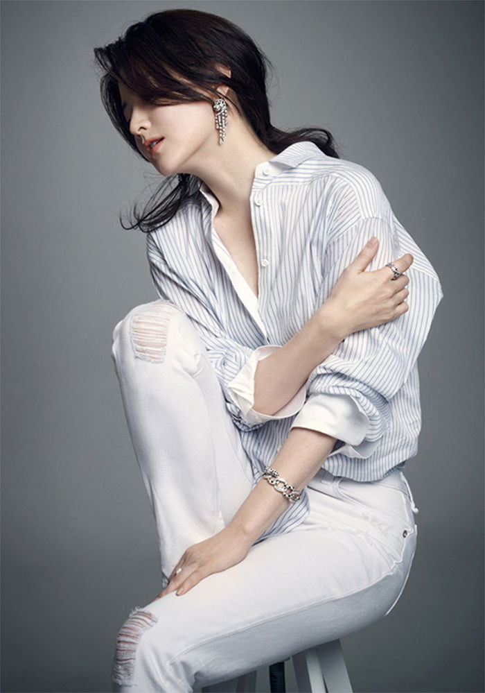 Lee Young Ae - South Korean Beauty list