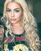 Bailey Sarian pictures and photos