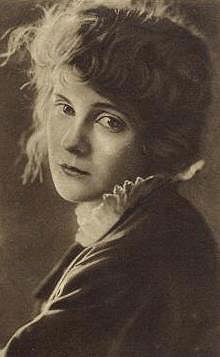 Mae Marsh