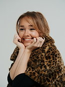 Holly Taylor