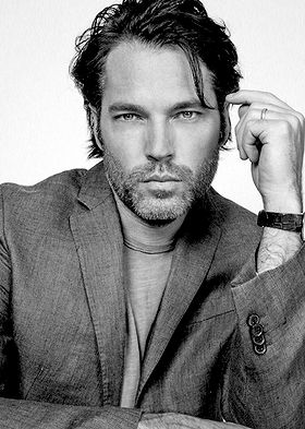 Tim Rozon