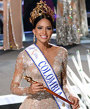 Andrea Tovar pictures and photos