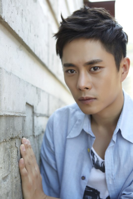 Ki-Chan Lee