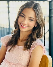Azul Alenka pictures and photos
