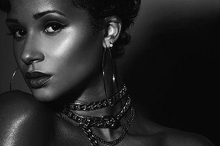 Tanaya Henry pictures and photos